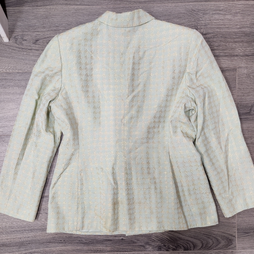 Albert Nipon Suit - image 2